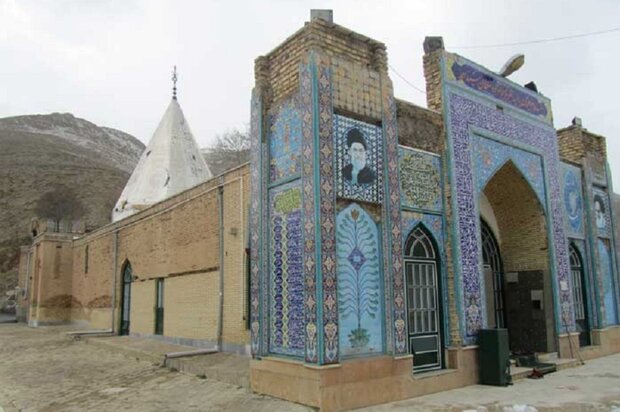 بنای تاریخی امامزاده سید احمد در هزاوه مرمت می‌شود