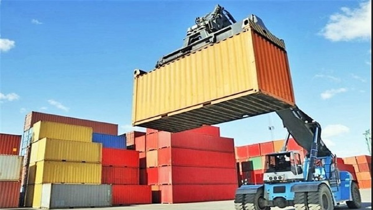 صادرات ۲۴۰ میلیون دلاری منطقه آزاد ارس