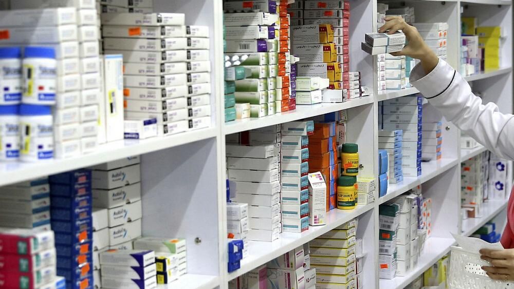 تعداد مراکز توزیع داروهای کووید۱۹ درالبرز افزایش می یابد
