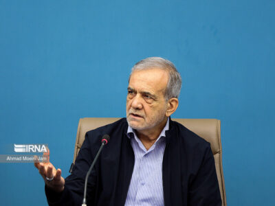 رئیس جمهور واحد گازی ۱۸۳ مگاواتی جدید نیروگاه نکا را افتتاح کرد