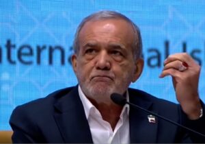 مشکل مسلمانان آمریکا و اسرائیل نیست بلکه تفرقه بین جوامع اسلامی است