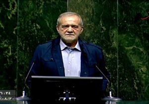 عامل تورم دولت و مجلس هستند/ کمک کنید بودجه را بدون کسری بنویسیم