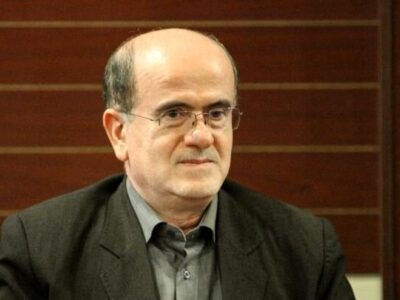 لاهوتی: گفتار و رفتار خواص نباید به تعالی نظام خدشهای وارد کند