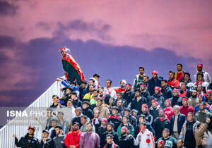 نبرد پرسپولیس با مسِ بحرانزده