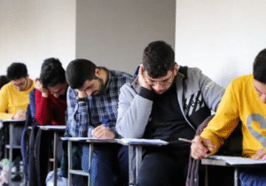 این بلاتکلیفی ذهن کنکوری‌های ۱۴۰۶ را قفل کرد