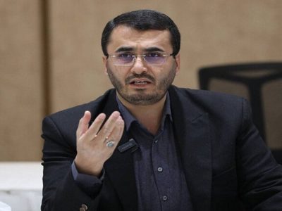 خودروسازها به‌دلیل نداشتن یک قطعه نباید قیمت سال جدید را از خریدار بگیرند