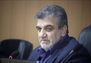 استاندار سمنان:‌ تمام‌قد از صنعتگران آسیب‌دیده جنگ اخیر حمایت می‌شود