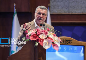 ظفرقندی: آموزش پزشکی باید مبتنی بر استانداردها و متناسب با نیاز کشور باشد
