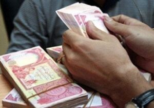 دینار برای زائران اربعین کاهشی شد